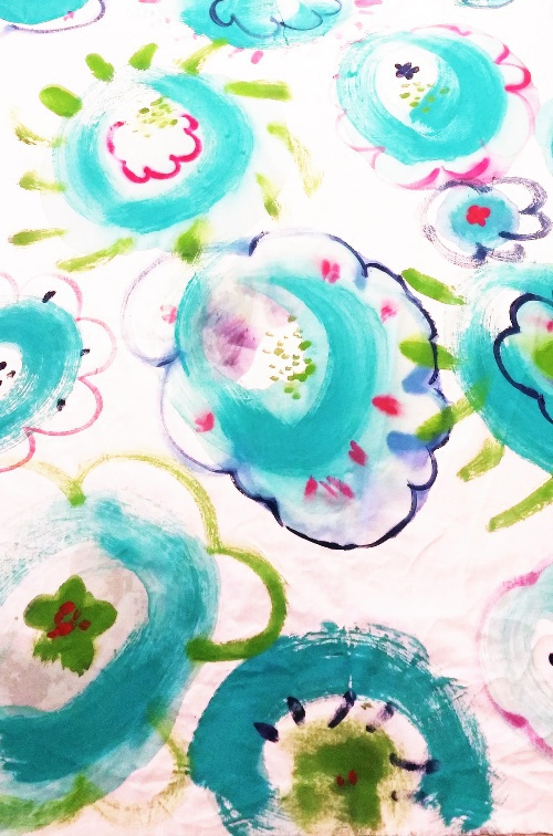 Design: gros motif fleurs peintes, fleurs peintes au pinceaux sur toile